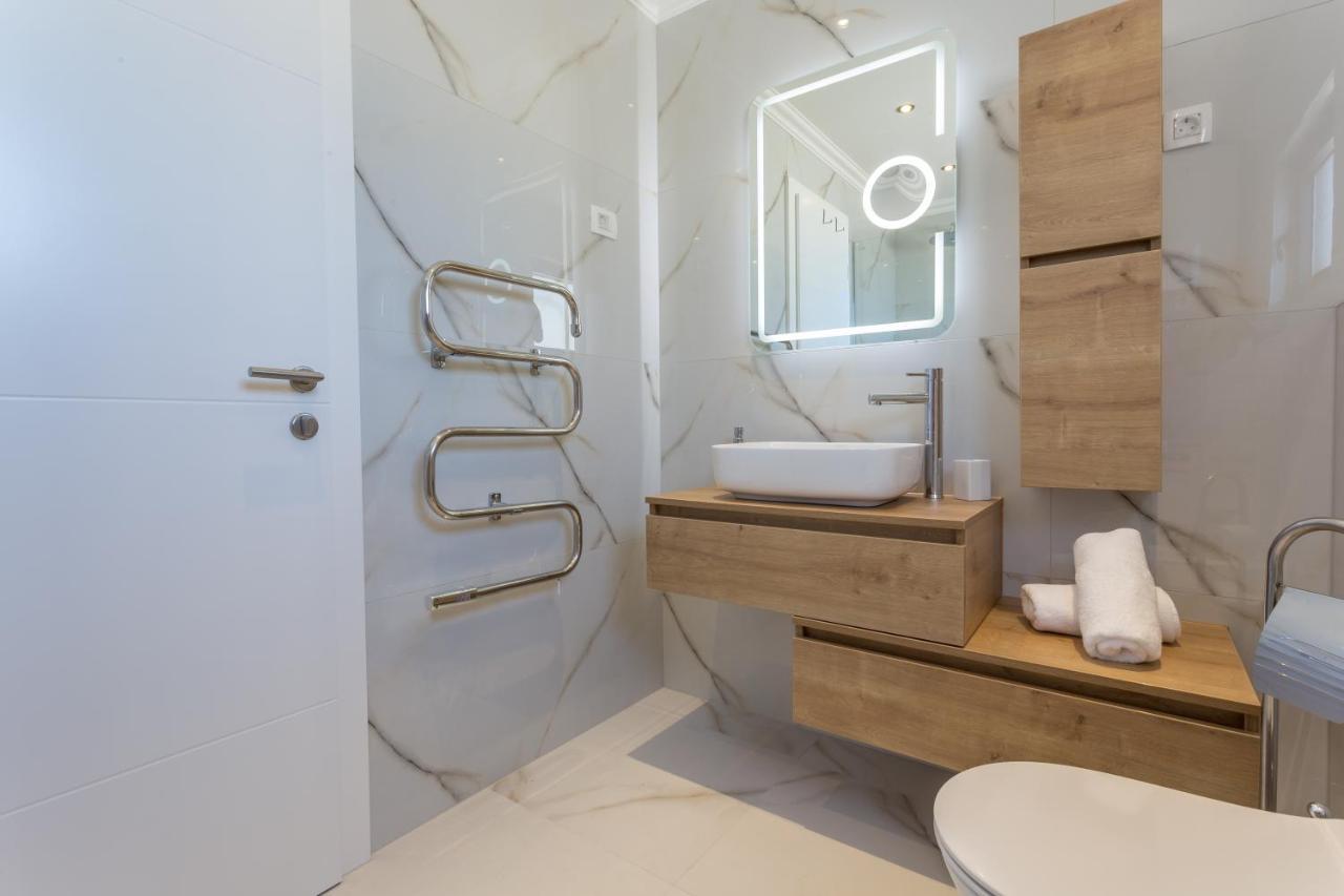 Pleasure Bol Apartment Екстериор снимка
