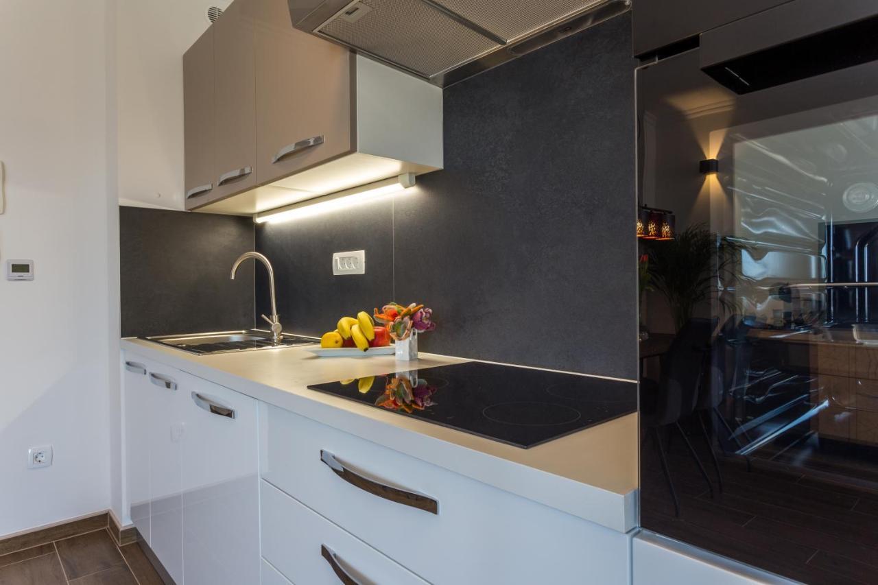 Pleasure Bol Apartment Екстериор снимка